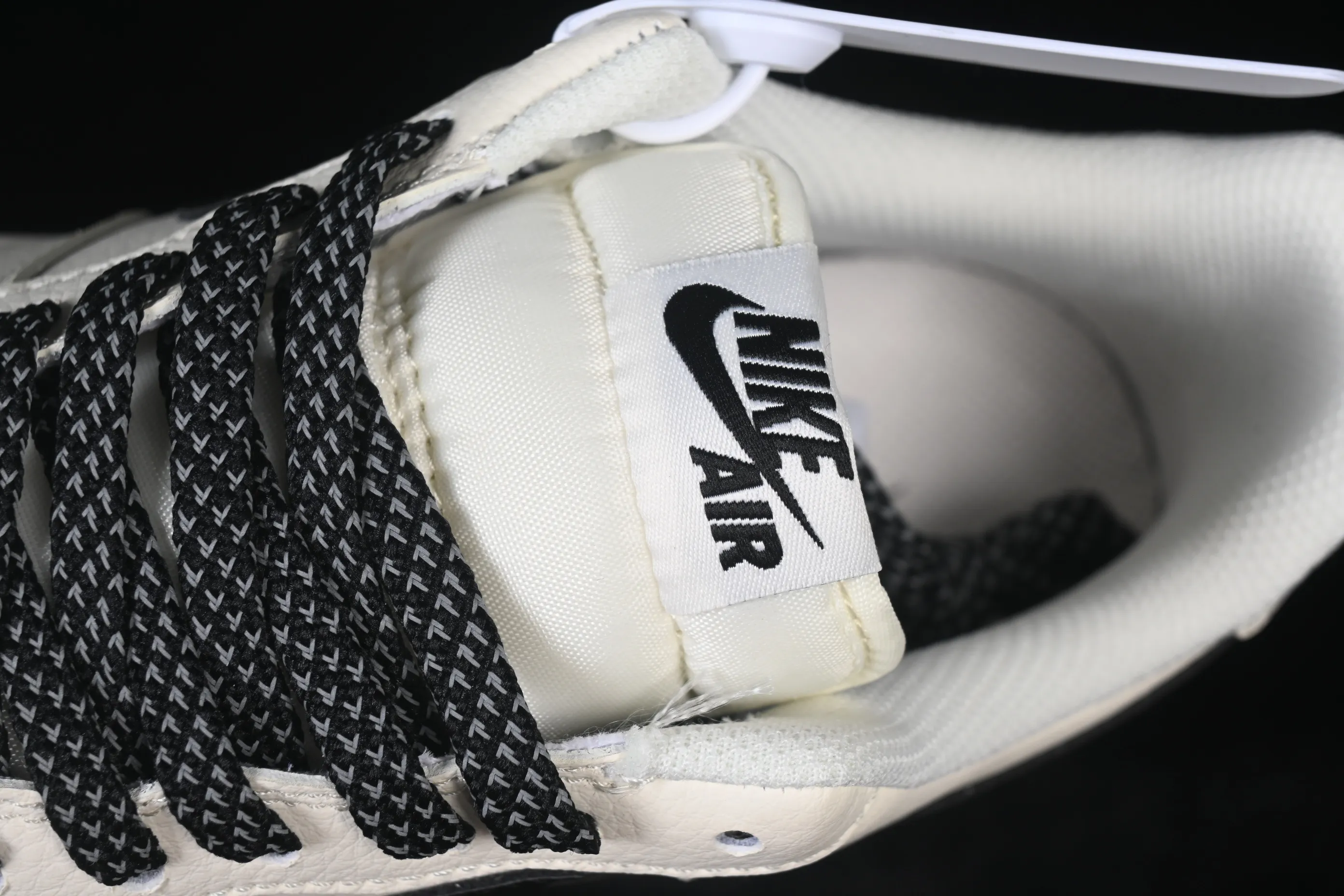 All categories Nk Air Force 1 Air Force series Nk Air Force 1 Low Air Force low-top Nike Air Force 1'07 Low Nike embossed beige black tree pattern Air Force 1 low-top casual sneakers SM6668-120